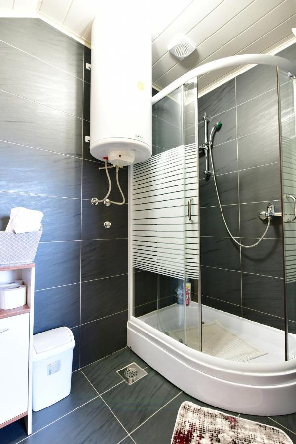 Rooms Toni Селиште-Дрежничко Экстерьер фото